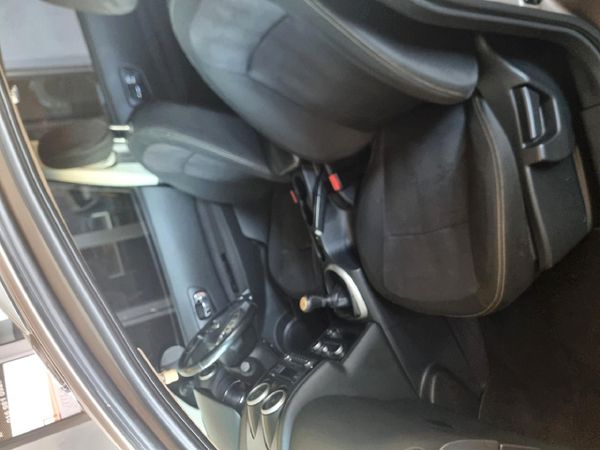 2014-Nissan-Qashqai-20-Acenta image:8