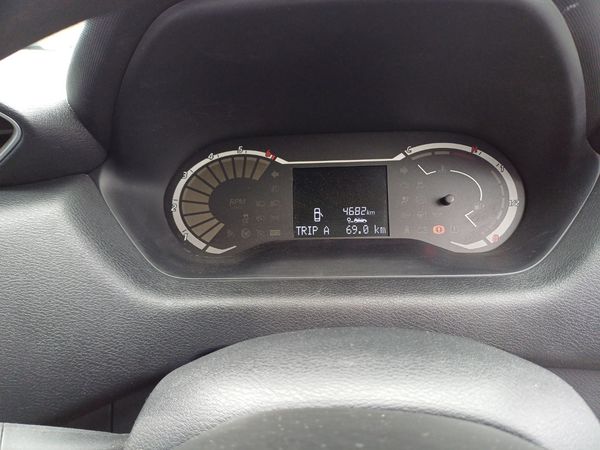 2025-Nissan-Magnite-10T-ACENTA-AUTO image:8