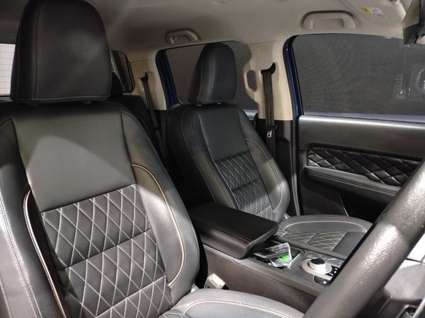 2023-GWM-P-Series-PV-20-TD-LS-4x4-Auto-Double-Cab image:20