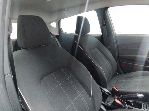 2018-Ford-Fiesta-10-EcoBoost-Trend-5-dr-Auto image:8