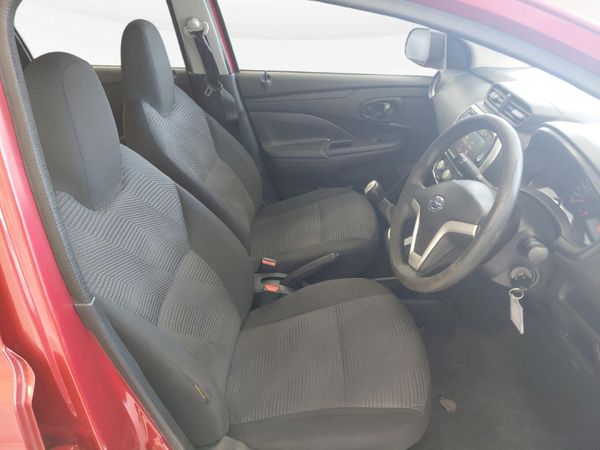 2020-Datsun-Go-12-Mid image:12