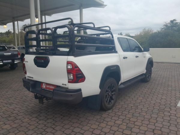 2024-Toyota-Hilux-28-GD-6-RB-Legend-4x4-Double-Cab-Auto-mHev image:1