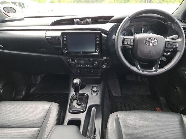 2024-Toyota-Hilux-28-GD-6-RB-Legend-4x4-Double-Cab-Auto-mHev image:5