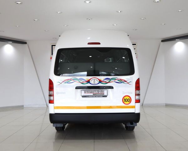 2023-Toyota-Quantum-25-D-4D-Sesfikile-16-seat image:4
