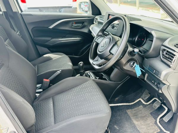 2025-Suzuki-Swift-12-GL image:7