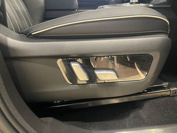 2026-GWM-Tank-300-24TD-Super-Luxury-4x4-Auto image:14