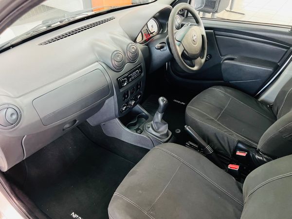 2023-Nissan-NP200-16-AC-Safety-Pack image:11