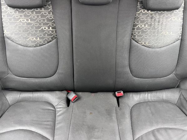 2010-Kia-Soul-16-High image:13