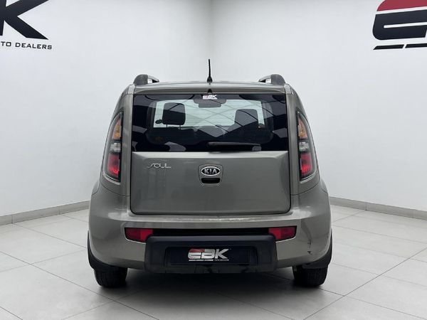 2010-Kia-Soul-16-High image:4