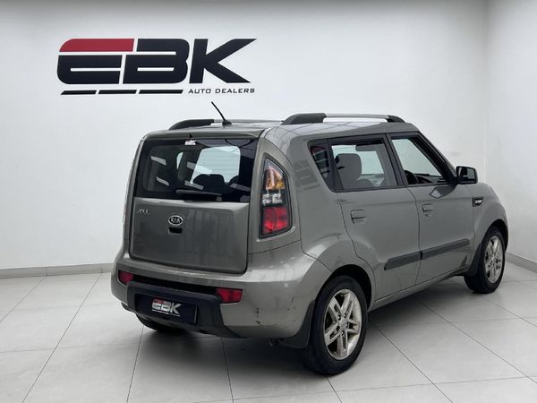 2010-Kia-Soul-16-High image:5