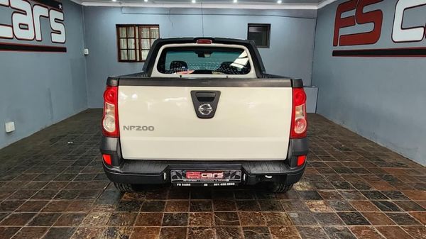 2019-Nissan-NP200-16 image:4