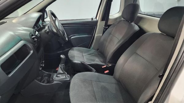 2019-Nissan-NP200-16 image:6