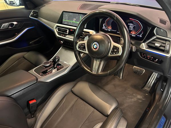 2022-BMW-3-Series-320d-M-Mzansi-Edition-Auto-g20 image:12