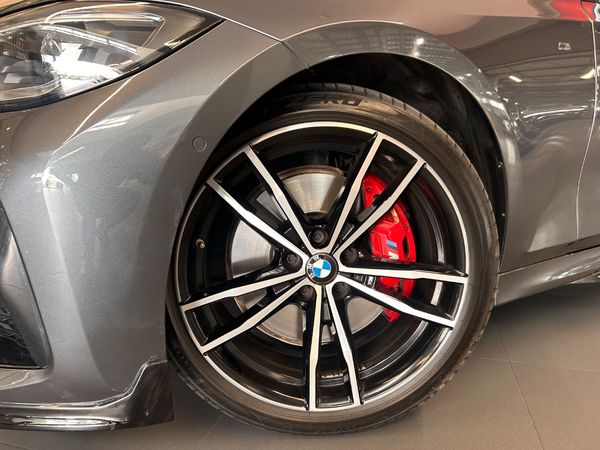2022-BMW-3-Series-320d-M-Mzansi-Edition-Auto-g20 image:2