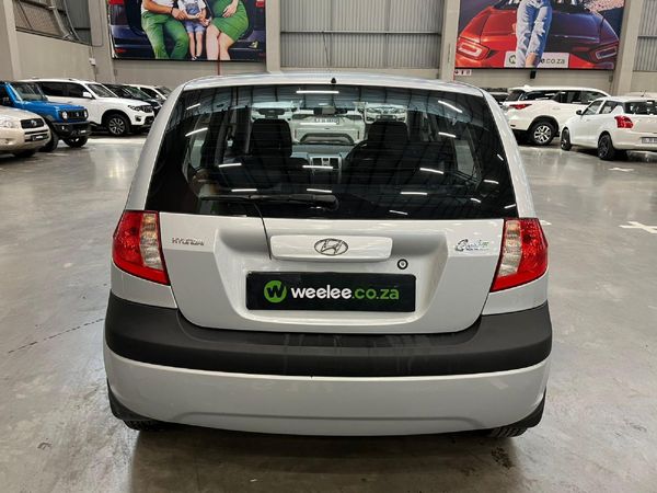 2010-Hyundai-Getz-14 image:3