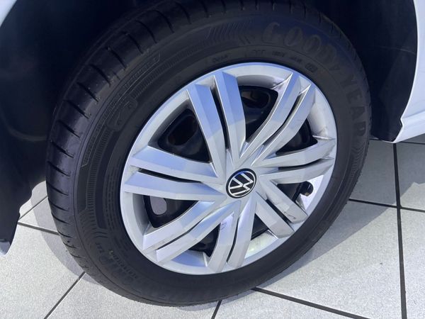 2024-Volkswagen-Polo-Vivo-14-Trendline-5-dr image:16