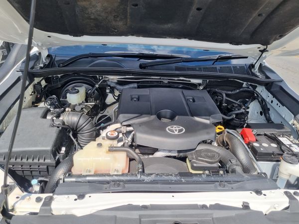 2024-Toyota-Hilux-24-GD-6-SRX-4x4-Auto-Double-Cab image:12