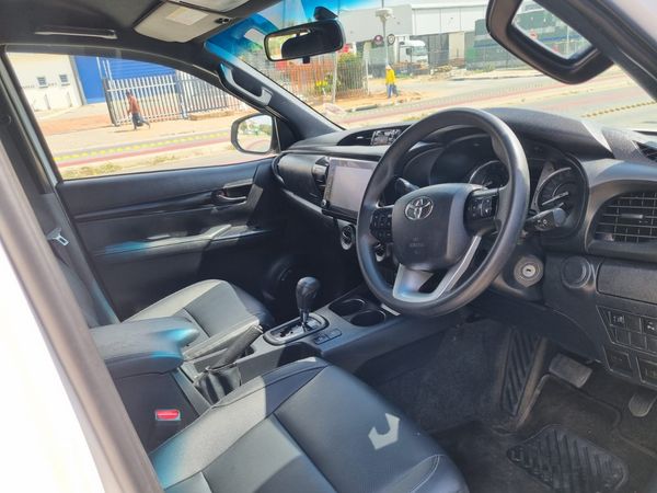 2024-Toyota-Hilux-24-GD-6-SRX-4x4-Auto-Double-Cab image:5