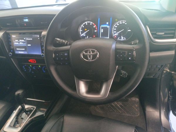 2023-Toyota-Fortuner-24-GD-6-Raised-Body-Auto image:14