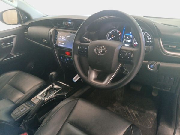 2023-Toyota-Fortuner-24-GD-6-Raised-Body-Auto image:7