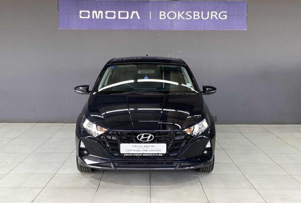 2024-Hyundai-i20-12-Fluid image:1