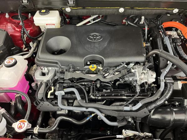 2023-Toyota-RAV4-25-VX-Hybrid-CVT-E-Four image:14