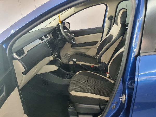 2021-Renault-Triber-10-Dynamique image:9