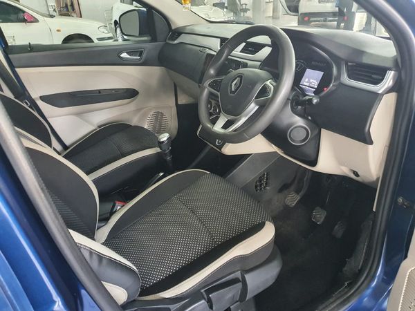 2021-Renault-Triber-10-Dynamique image:10