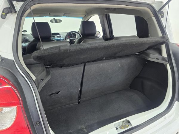 2014-Chevrolet-Spark-12-LT image:18