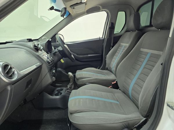 2015-Chevrolet-Utility-14-Sport image:15