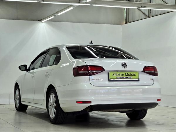 2017-Volkswagen-Jetta-GP-16-TDI-Comfortline-Auto image:3