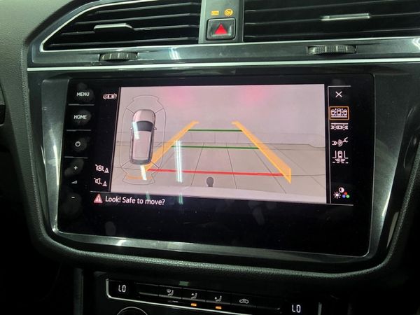 2017-Volkswagen-Tiguan-20-TDI-Highline-4Motion-Auto image:10