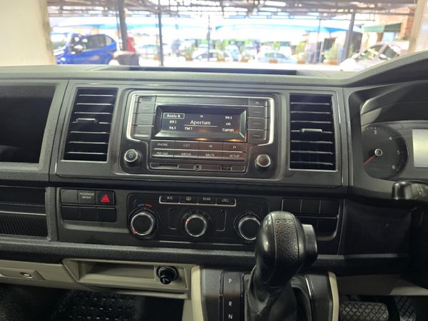 2019-Volkswagen-Kombi-20-TDI-Auto-103kW-Trendline image:9