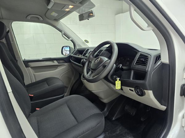2019-Volkswagen-Kombi-20-TDI-Auto-103kW-Trendline image:11