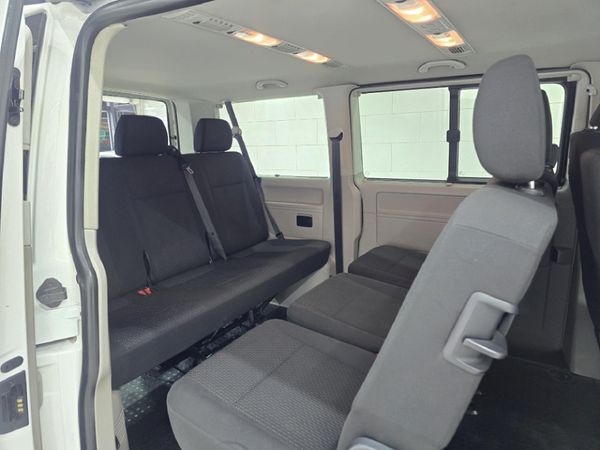 2019-Volkswagen-Kombi-20-TDI-Auto-103kW-Trendline image:17