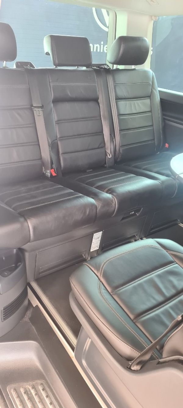 2022-Volkswagen-Caravelle-T61-20-BiTDI-Highline-Auto-4Motion-146kW image:10
