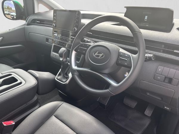 2026-Hyundai-Staria-22d-Executive-Auto image:12