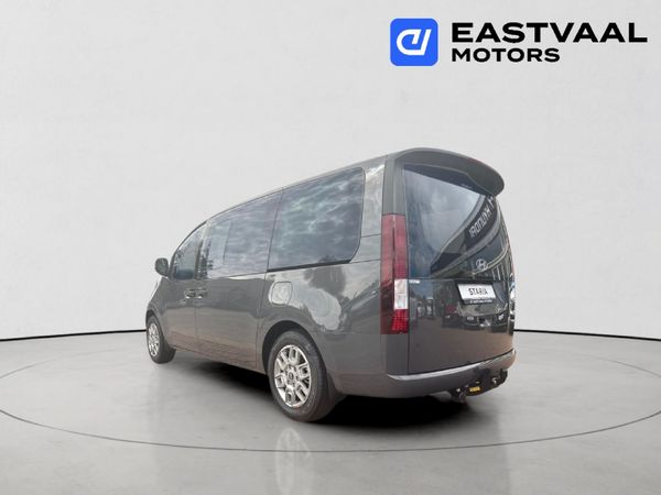 2026-Hyundai-Staria-22d-Executive-Auto image:4