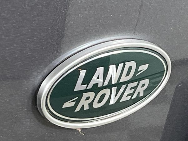 2015-Land-Rover-Range-Rover-Evoque-20-Si4-HSE-Dynamic image:10