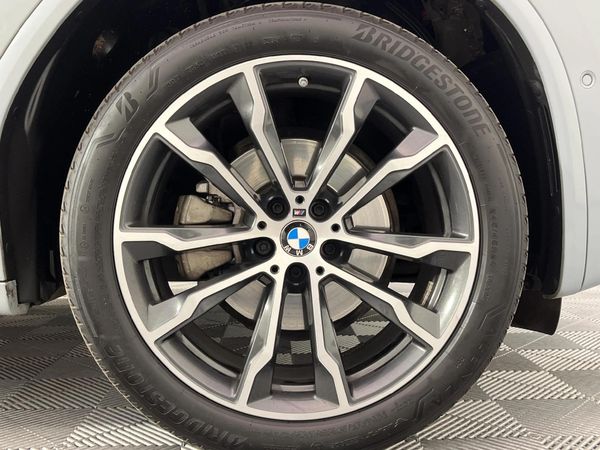 2023-BMW-X4-xDrive20d-M-Sport image:7