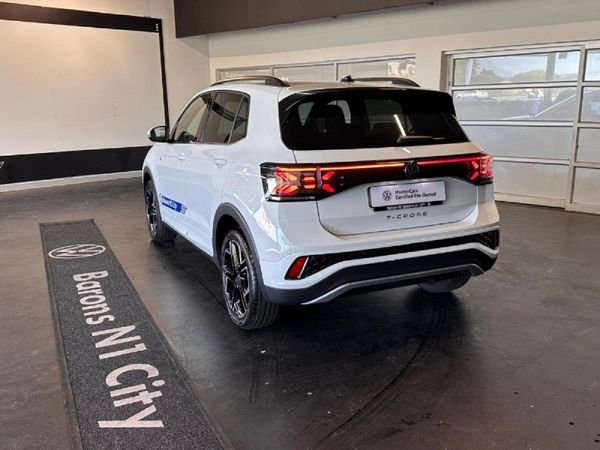 2026-Volkswagen-T-Cross-10-TSI-R-Line-Auto image:8