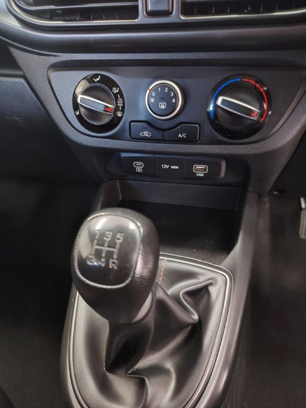 2024-Hyundai-Grand-i10-10-Motion image:13