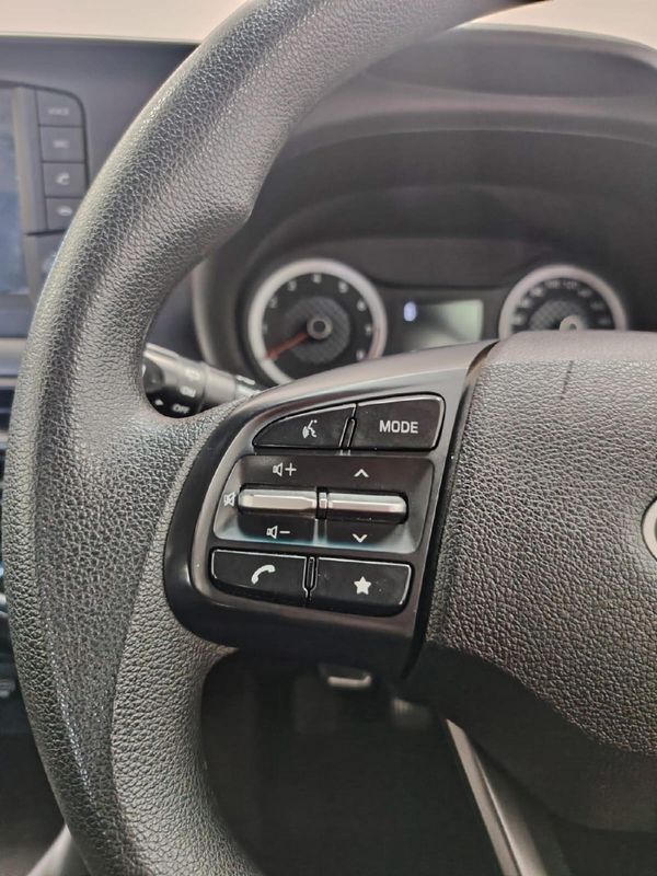 2024-Hyundai-Grand-i10-10-Motion image:15