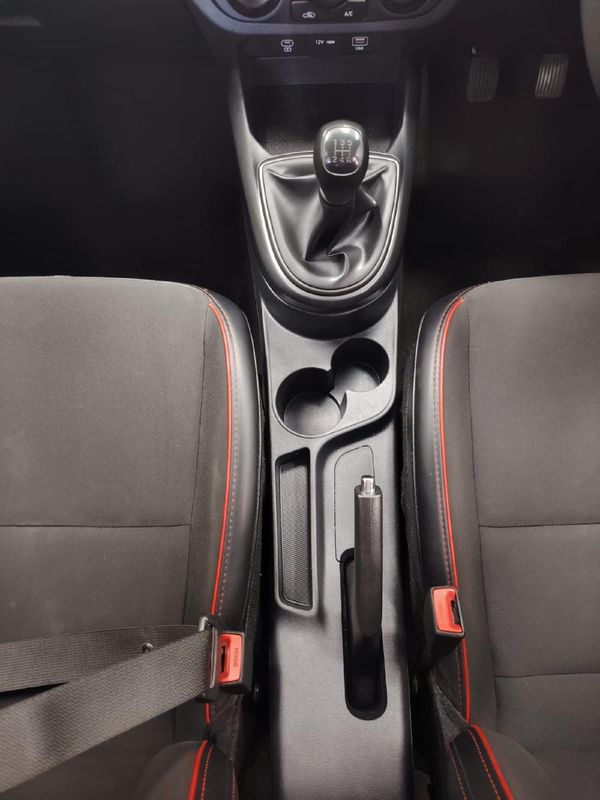 2024-Hyundai-Grand-i10-10-Motion image:16