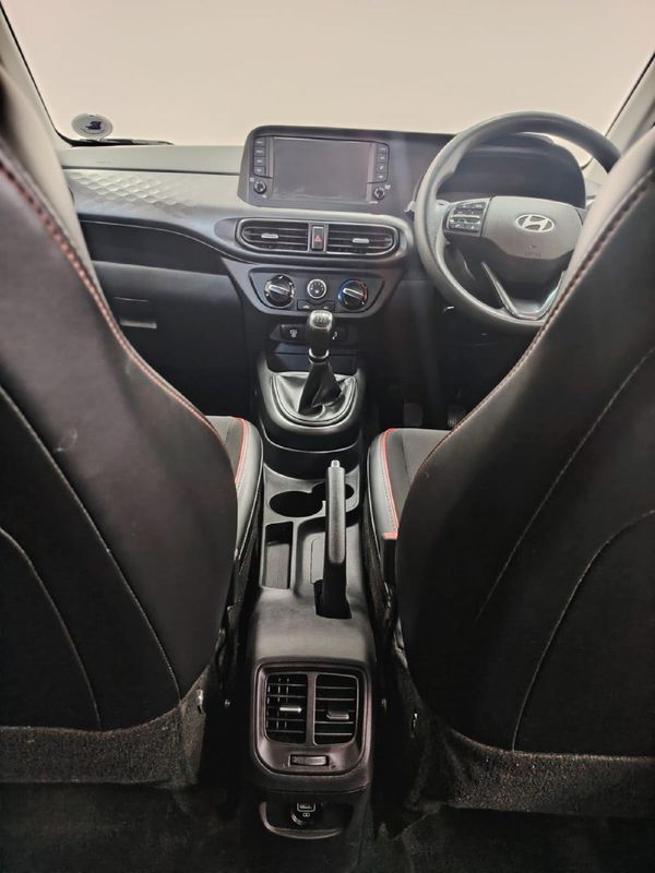 2024-Hyundai-Grand-i10-10-Motion image:17