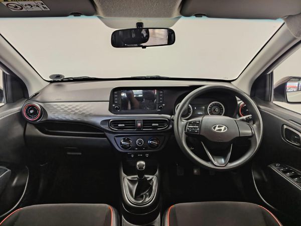 2024-Hyundai-Grand-i10-10-Motion image:20