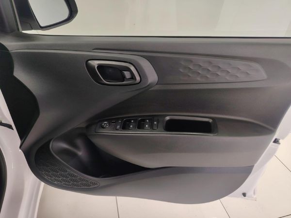2024-Hyundai-Grand-i10-10-Motion image:22