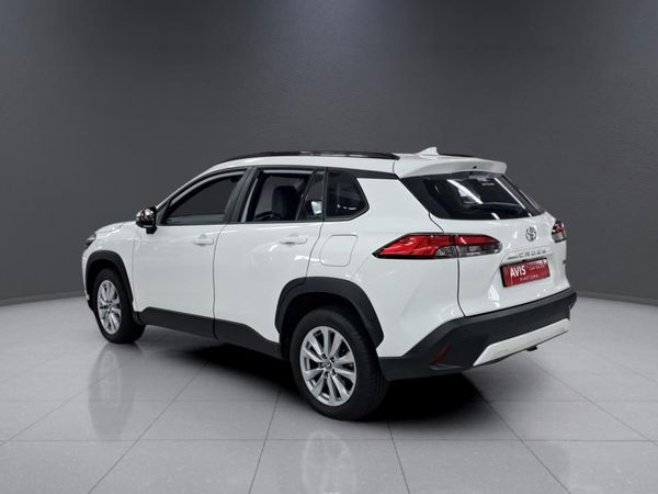 2025-Toyota-Corolla-Cross-18-XS image:4
