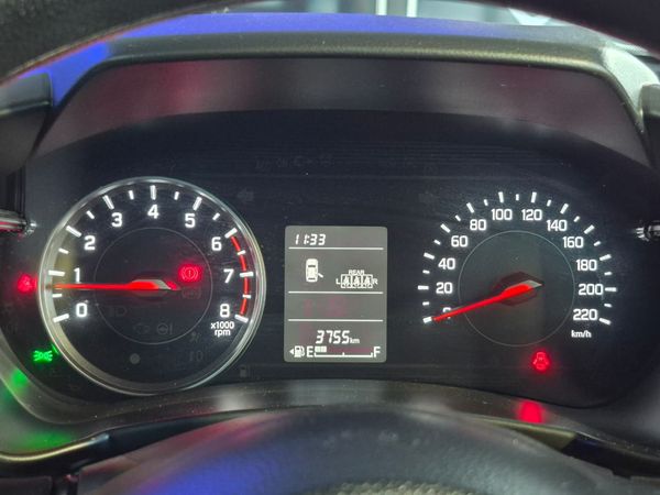 2026-Suzuki-Swift-12-GL image:13
