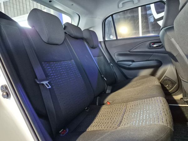 2026-Suzuki-Swift-12-GL image:27